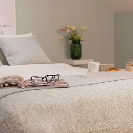 Bairro Alto 4 Apartment *