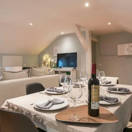 Apartment Bairro Alto 4 Lisbon
